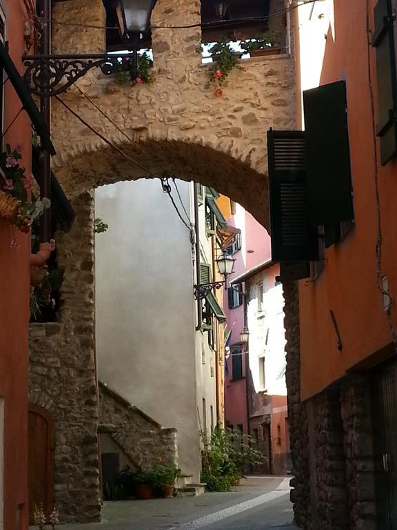 La Luna Nel Borgo Brugnato Exterior photo